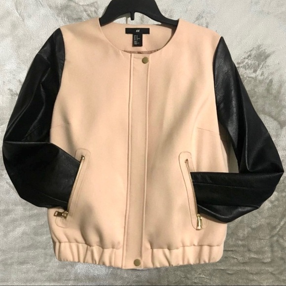 H&M Nude Pink Bomber Jacket Faux Leather Black Sleeves Gold Hardware Size 10 - Picture 1 of 6